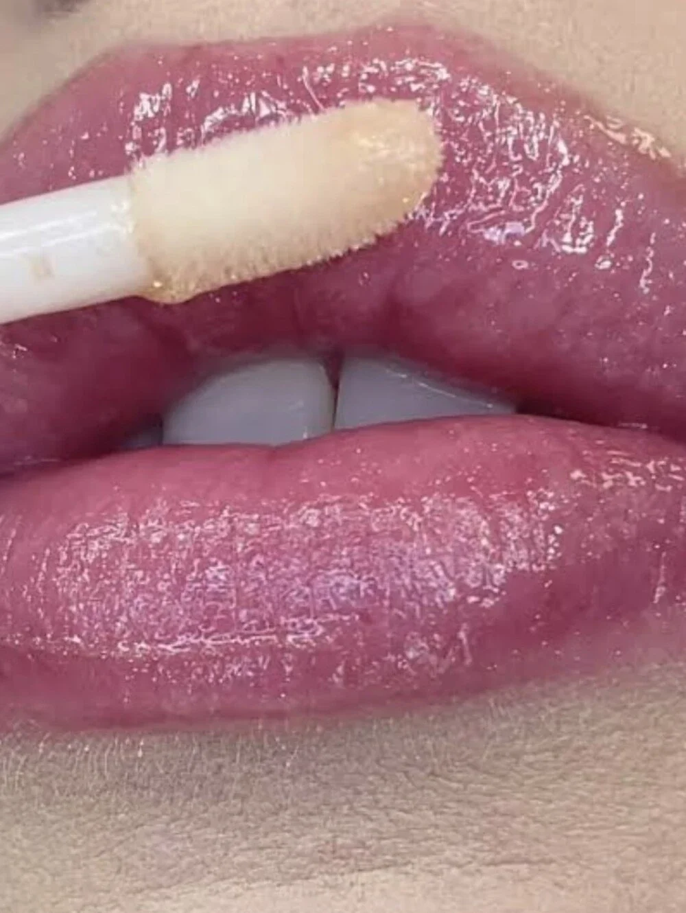 BRILLIANCE Sigma Beauty DISCNT. Lip Gloss NWT